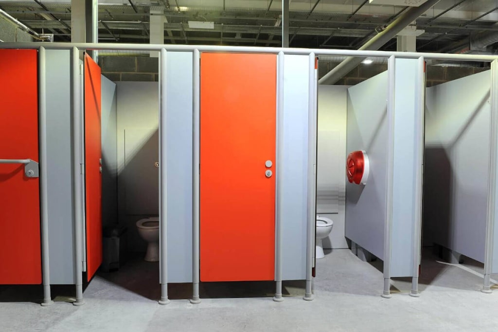 The Benefits of Solid Grade Laminate For Toilet Cubicles - Panel Systems