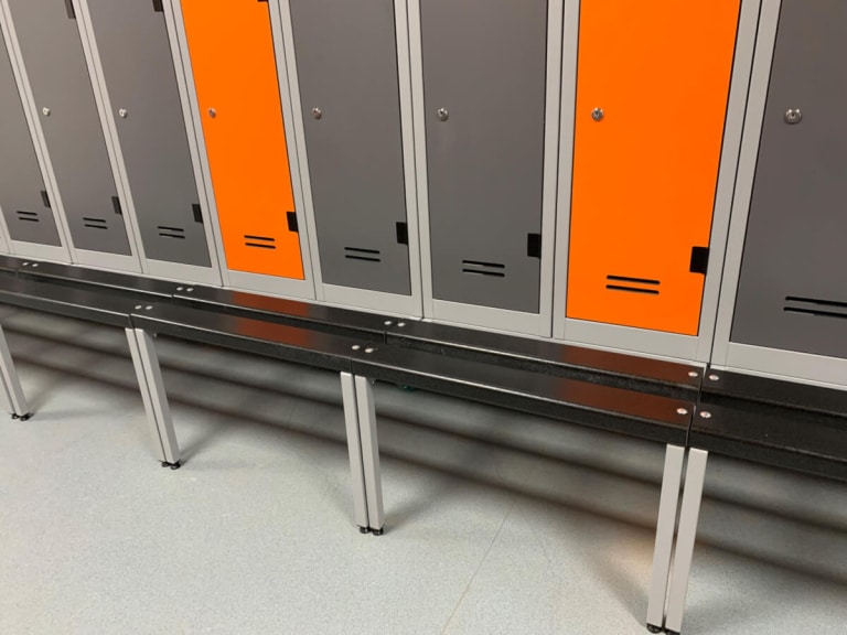 The use of solid grade laminate in shopfitting - Panel Systems